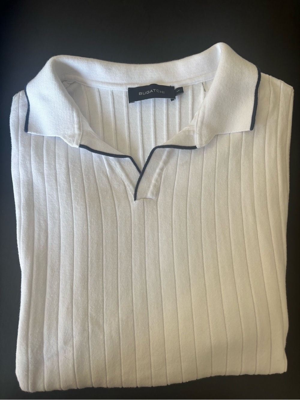 Bugatchi White Knit Polo with Navy Piping